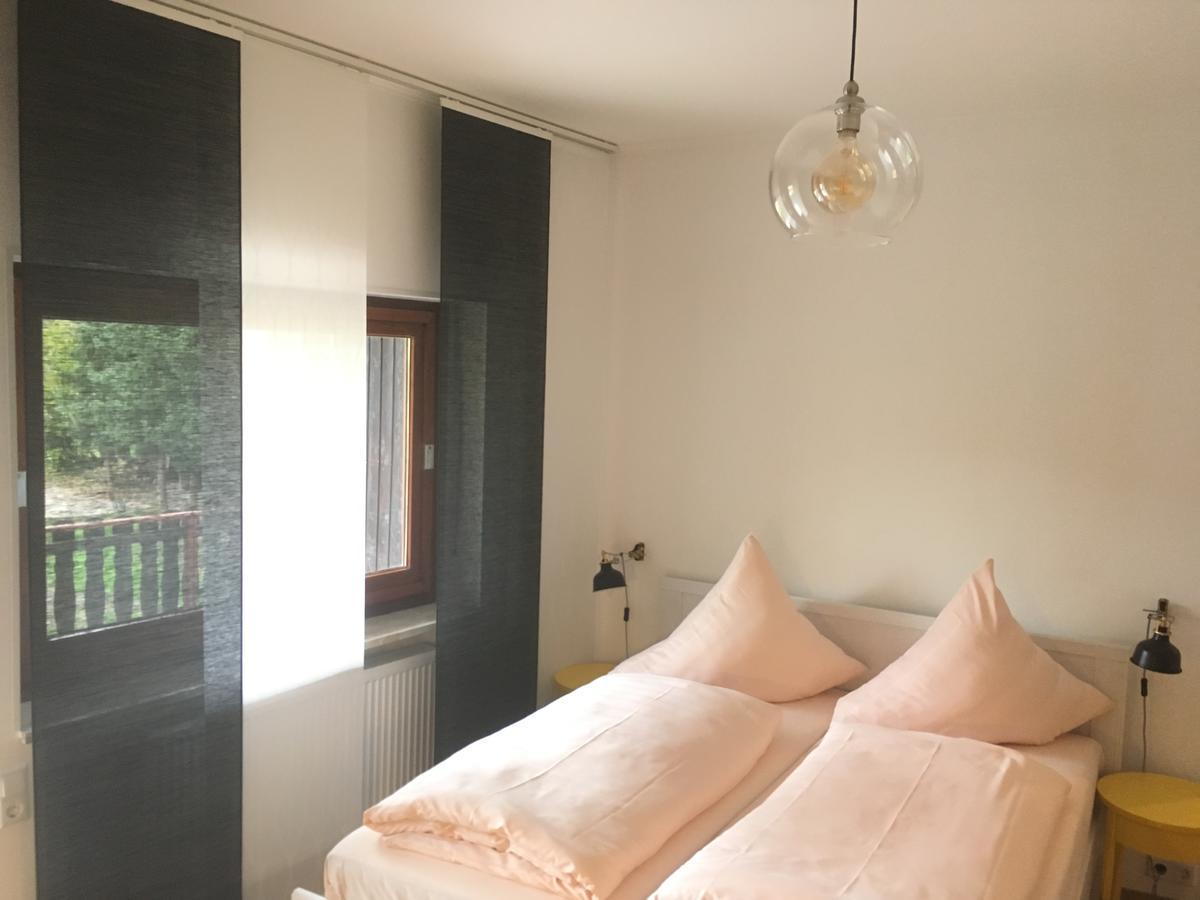 Wein Erlebnis Hotel Maimuehle بيرل المظهر الخارجي الصورة